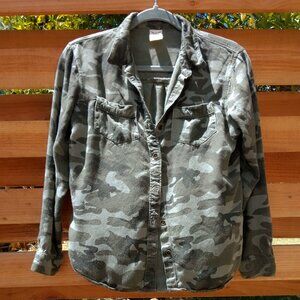 Faded Glory size S 4-5, camo pattern